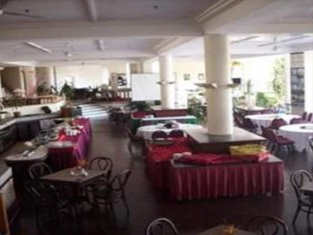 The Orient Star Resort Lumut Ngoại thất bức ảnh